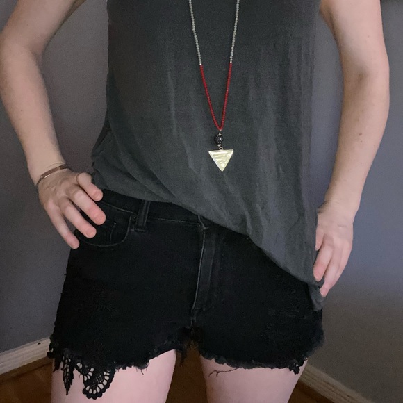 AE shorts - Picture 3 of 3